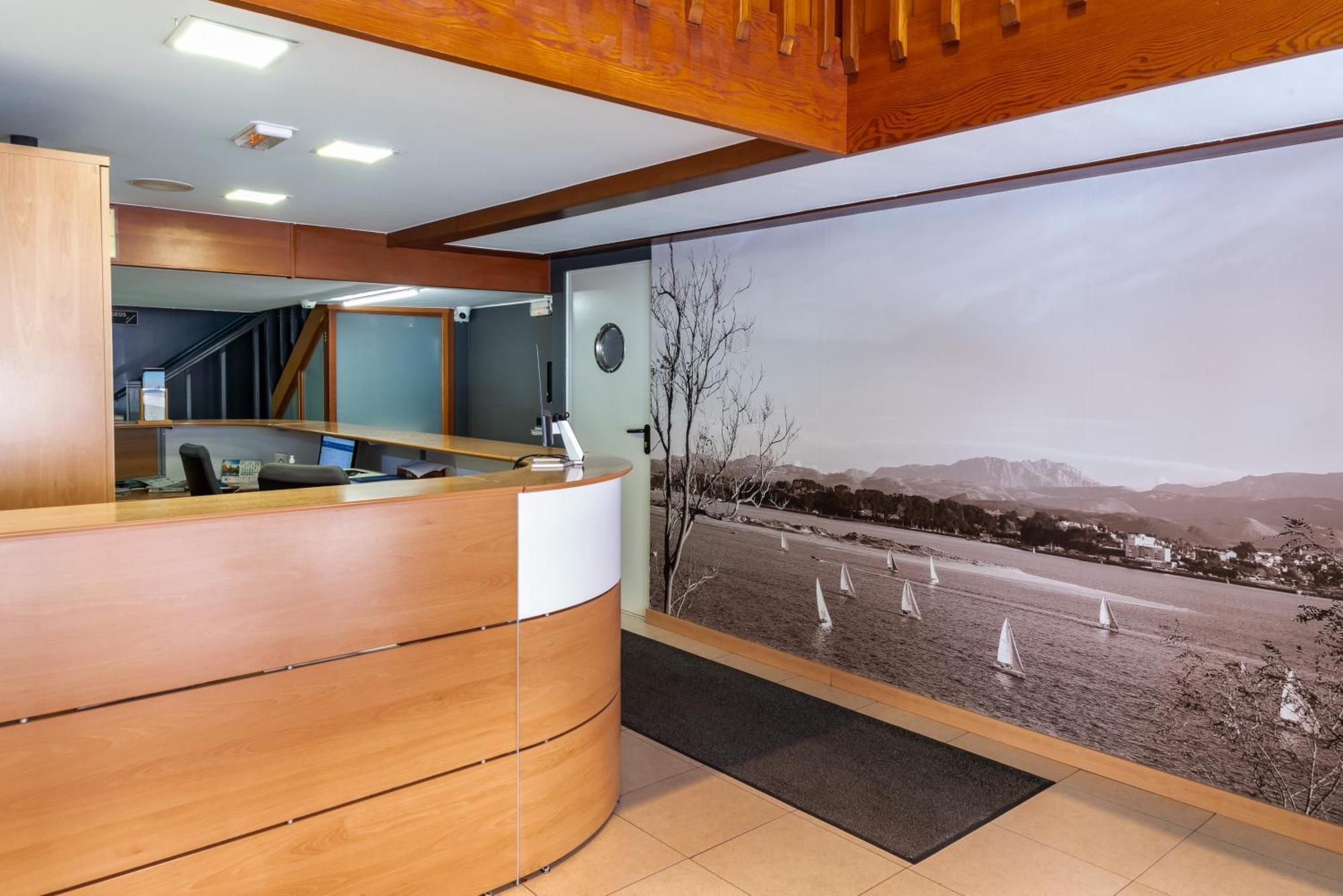 סנטנדר Hotel San Glorio מראה חיצוני תמונה