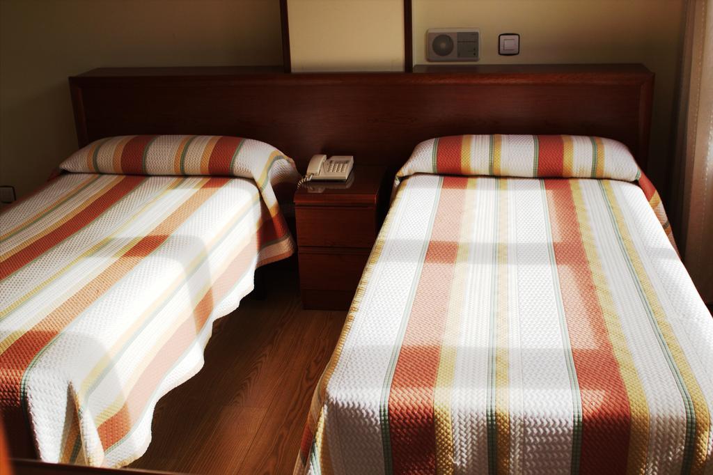 סנטנדר Hotel San Glorio חדר תמונה